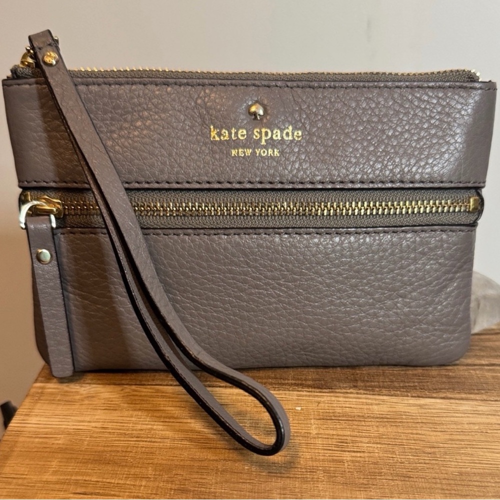Kate Spade Gray Wristlet
